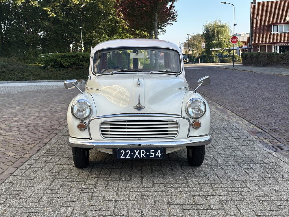 Te koop: charmante Morris Minor Traveller (1970)